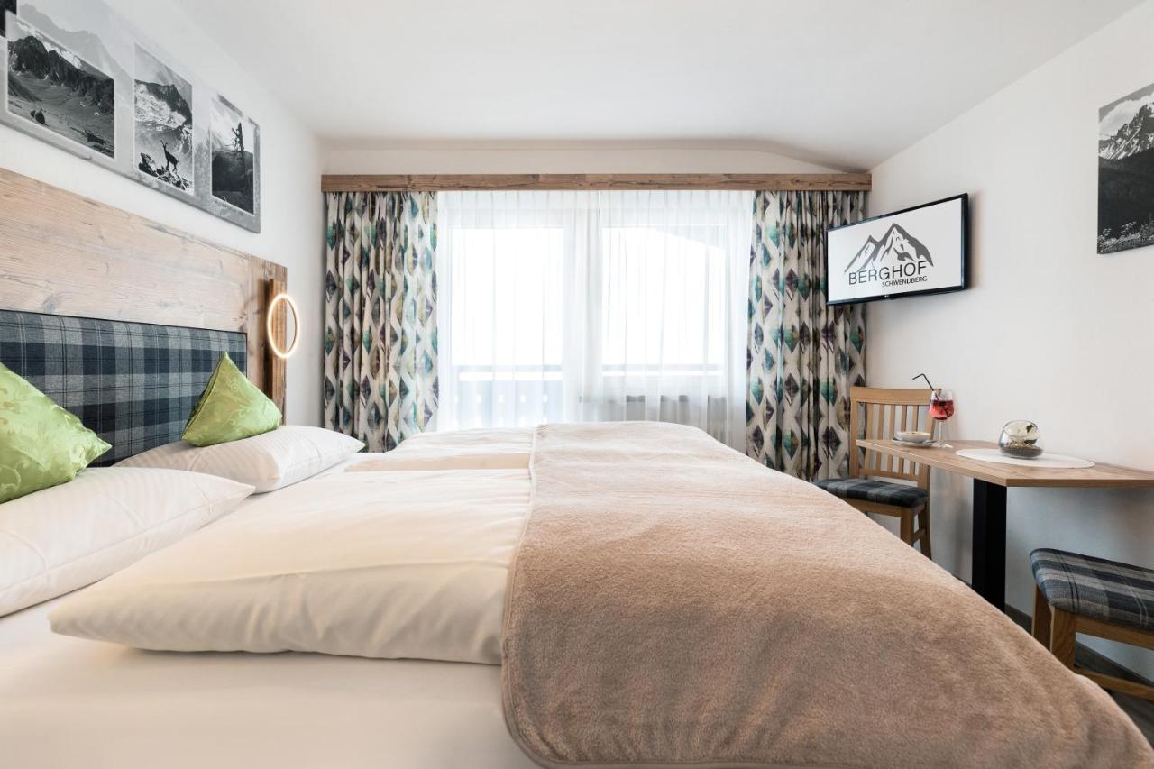 Gasthof Pension Berghof Hippach Dış mekan fotoğraf