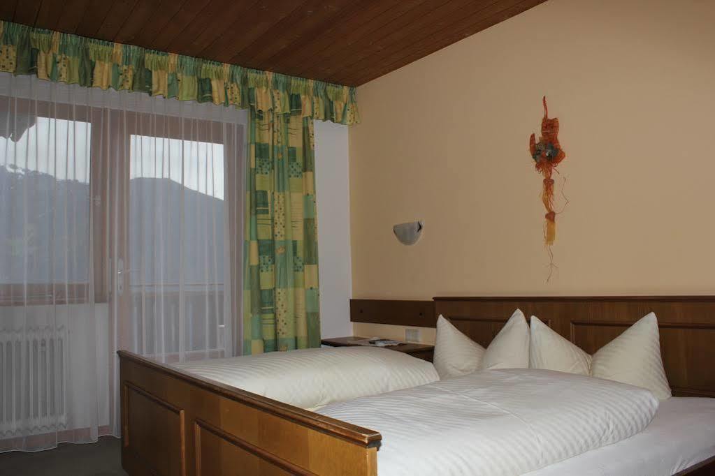 Gasthof Pension Berghof Hippach Dış mekan fotoğraf