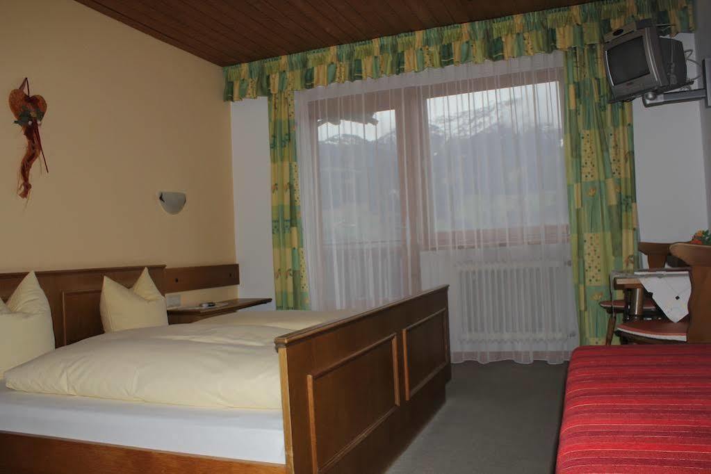 Gasthof Pension Berghof Hippach Dış mekan fotoğraf